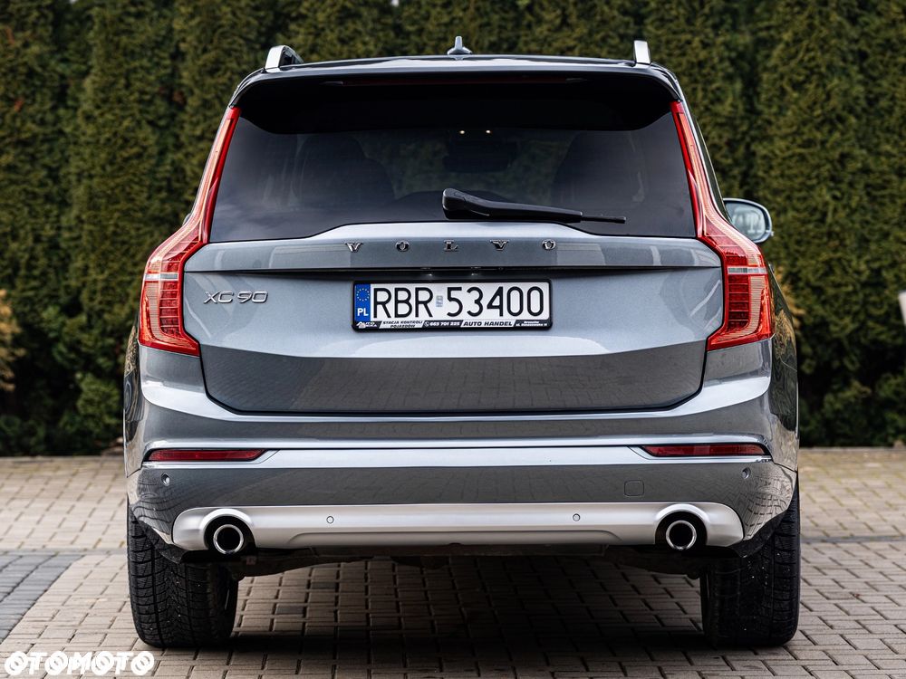 Volvo XC 90 B5 D AWD Geartronic Momentum Pro - 17