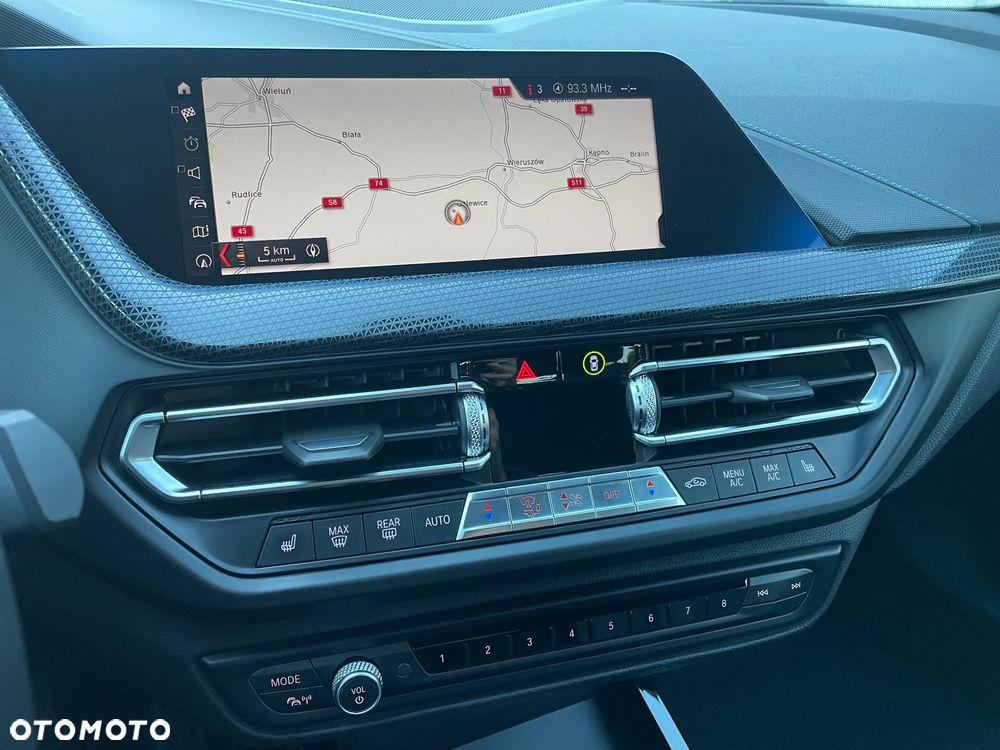 BMW Seria 1 120d xDrive Edition M Sport Shadow - 30