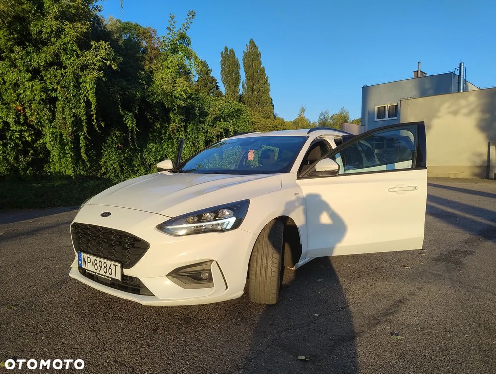 Ford Focus 2.0 EcoBlue ST-Line - 24