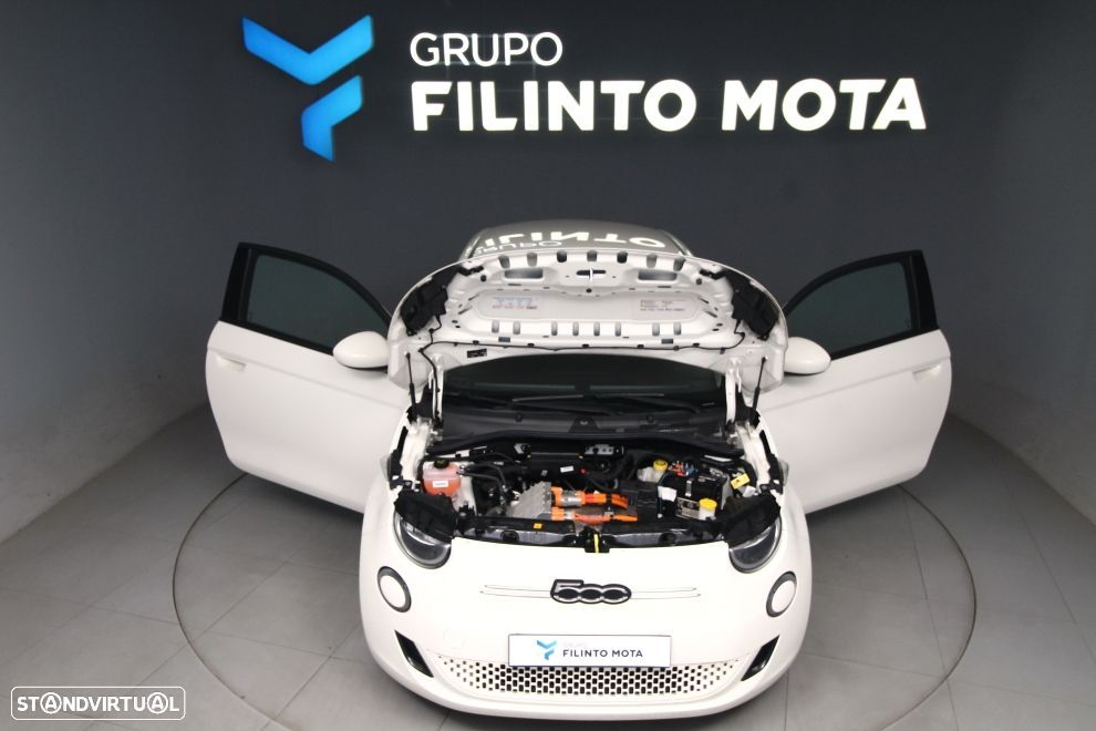 Fiat 500e Action - 12