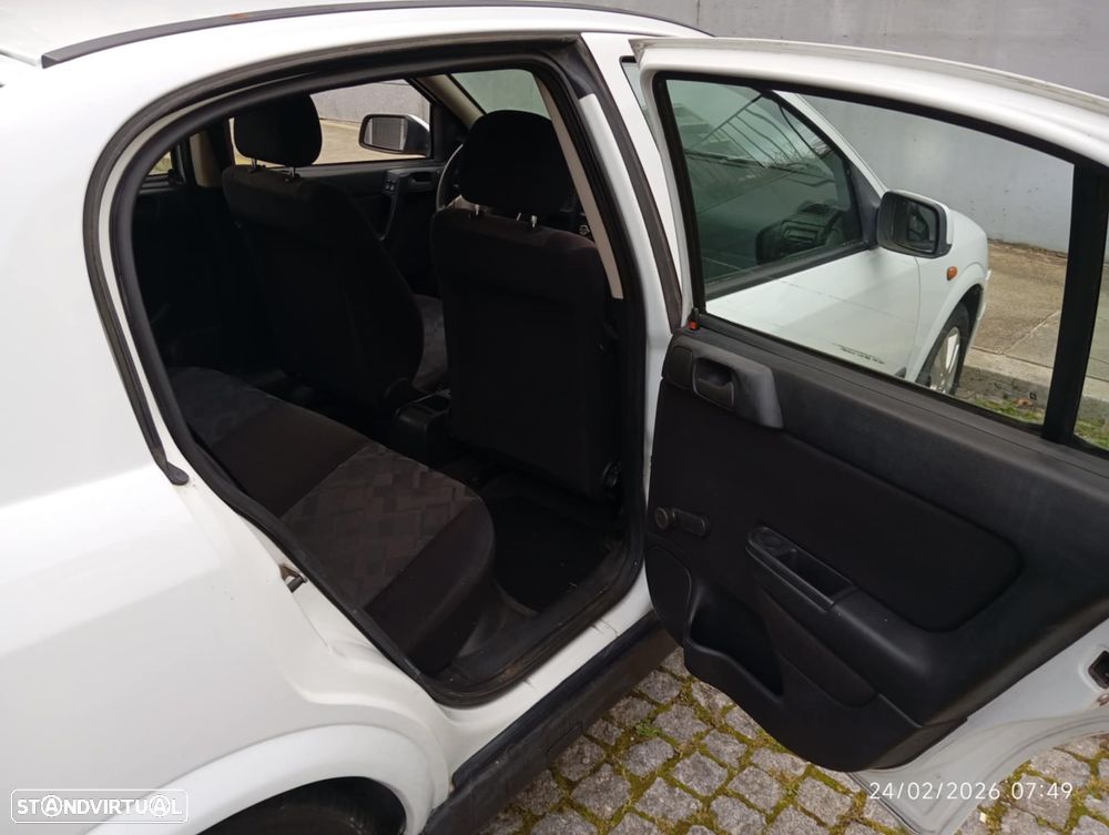 Opel Astra 1.4 CDX - 7