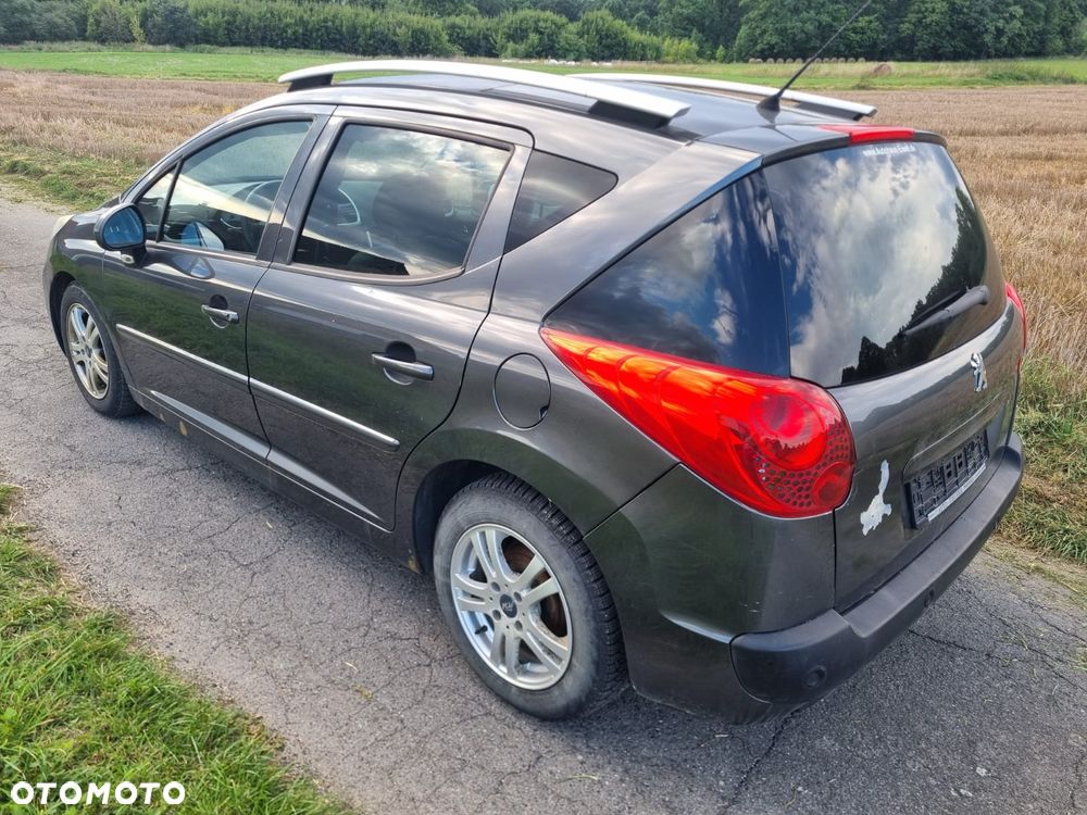 Peugeot 207 95 VTi Premium - 4