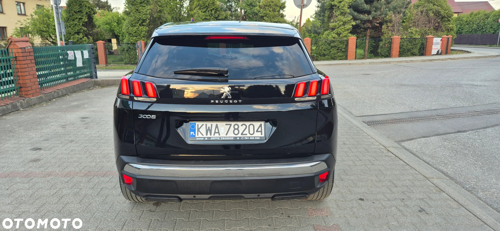Peugeot 3008 1.5 BlueHDi Active S&S EAT8 - 3
