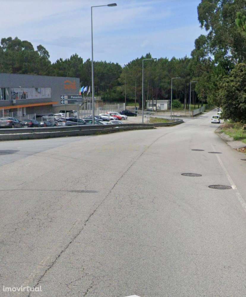 Terreno Rústico de 660 m² na Zona Industrial de Laúndos (Barqueiros) - Grande imagem: 5/6