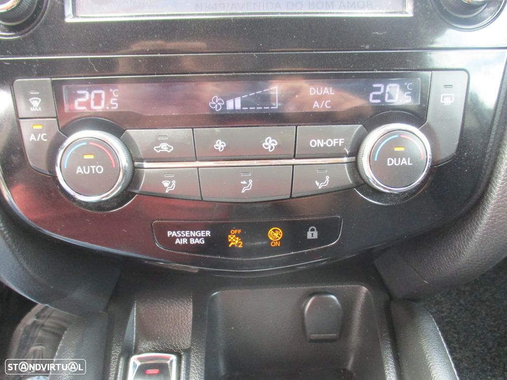 Nissan Qashqai 1.5 dCi N-Connecta 18 RS+PS - 15