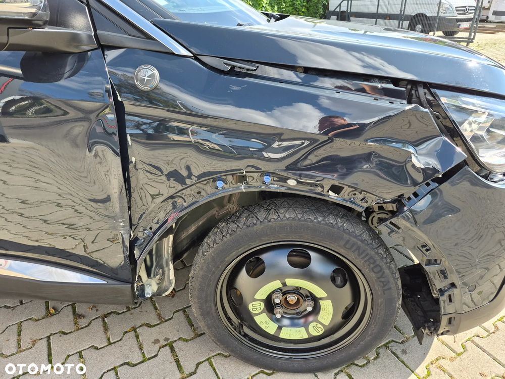 Peugeot 3008 PureTech 130 Stop & Start GPF EAT8 Crossway - 29