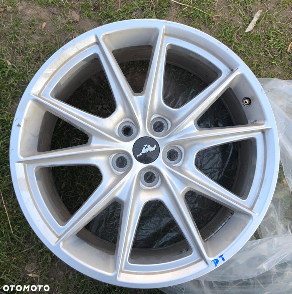 Felgi Ford Mustang 2024 19 cali - 9