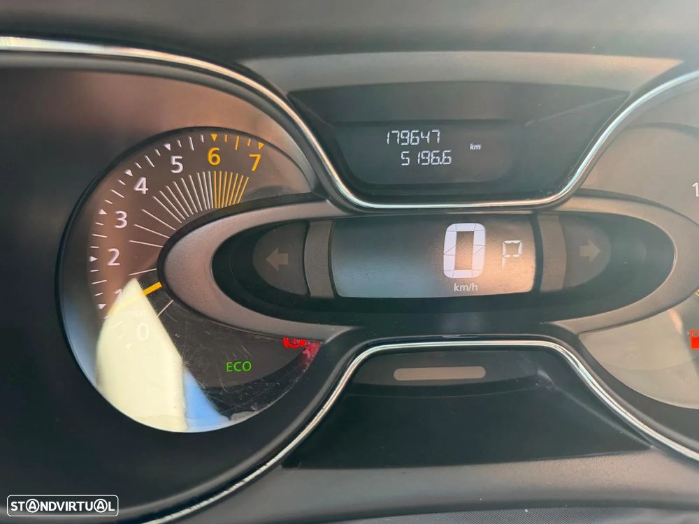 Renault Captur - 10