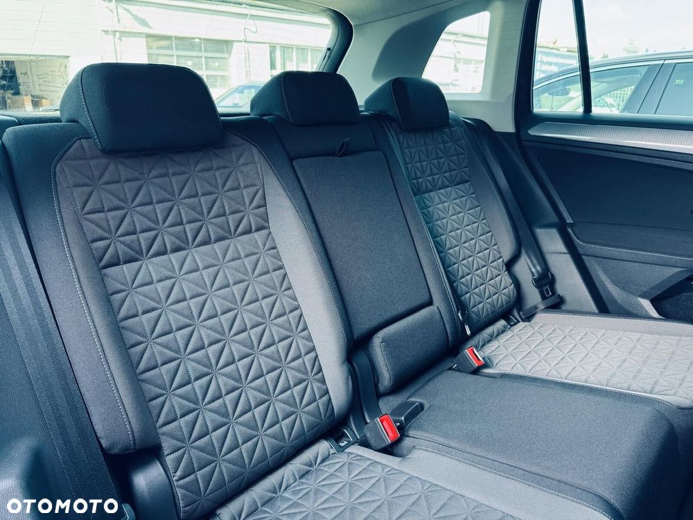 Volkswagen Tiguan 1.5 TSI EVO Life DSG - 19