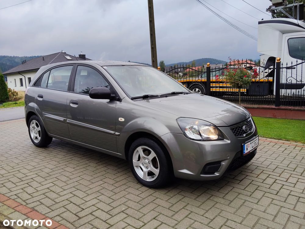 Kia Rio 1.4 EX Top - 8