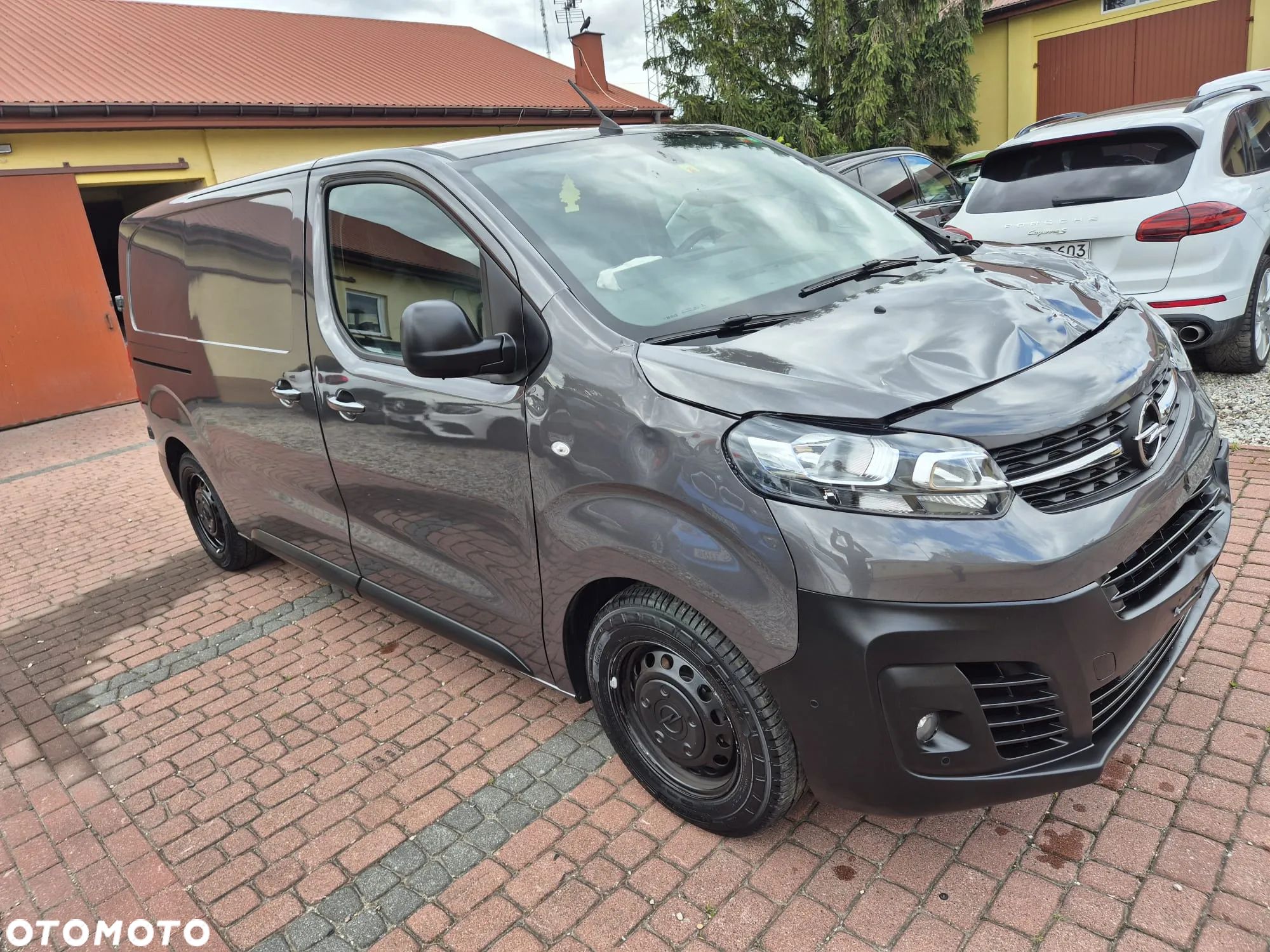 Opel VIVARO 2.0 Automat - 1