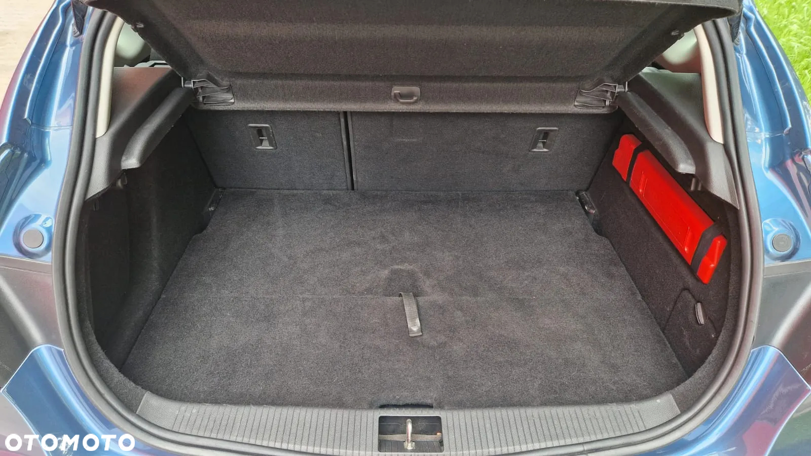 Opel Astra IV 1.4 T Cosmo - 6