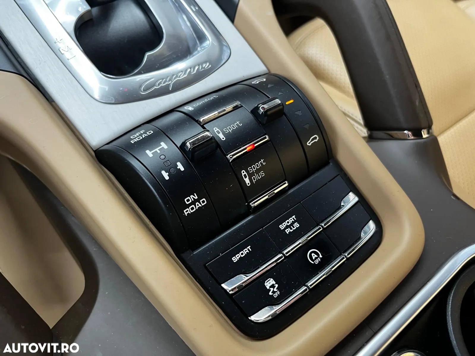 Porsche Cayenne 3.0 L - 14