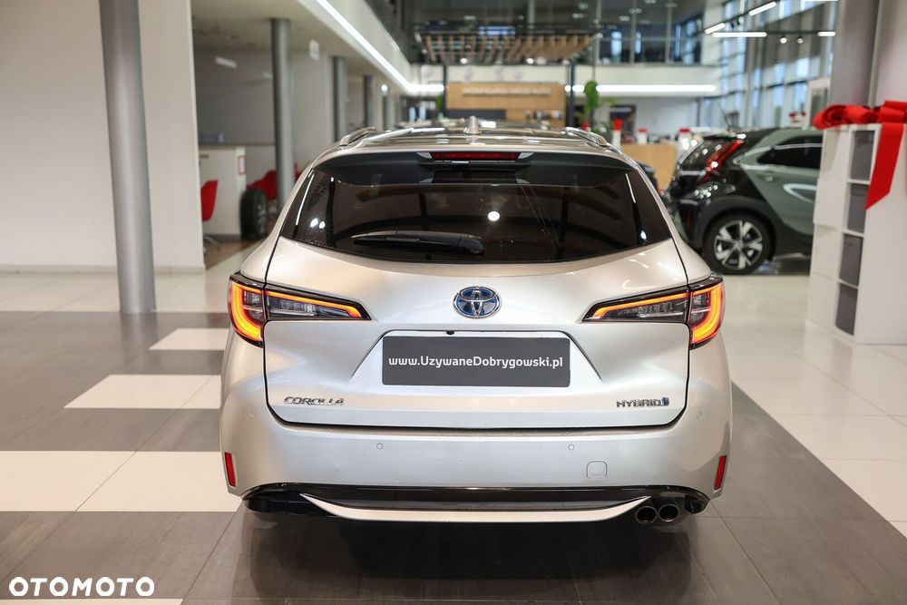 Toyota Corolla - 5