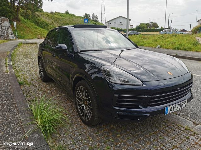 Porsche Cayenne E-Hybrid Platinum Edition - 3