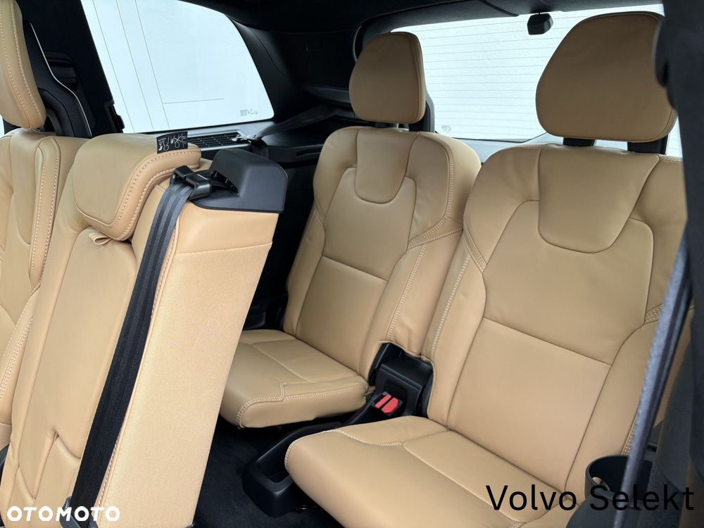 Volvo XC 90 - 27