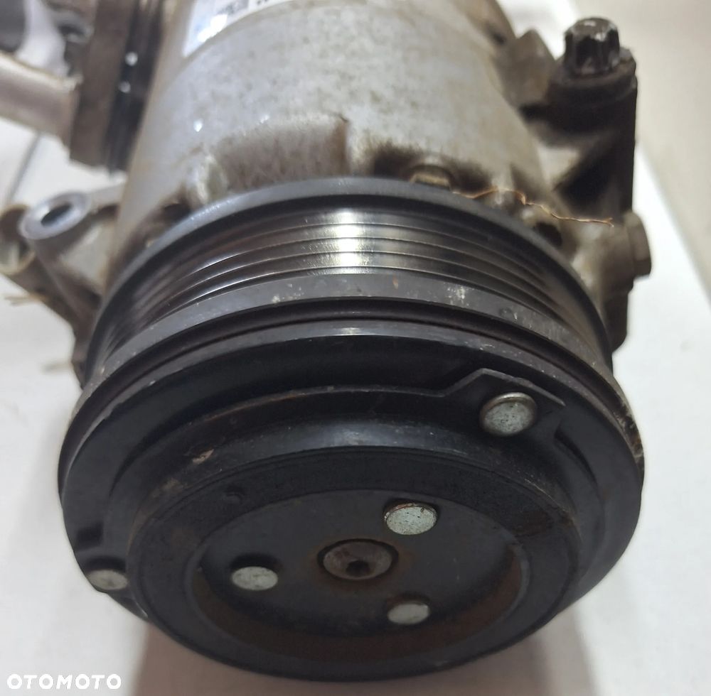 KOMPRESOR,SPRĘŻARKA KLIMATYZACJI DELPHI 25186555- OPEL MERIVA A -1,8/16V - 3