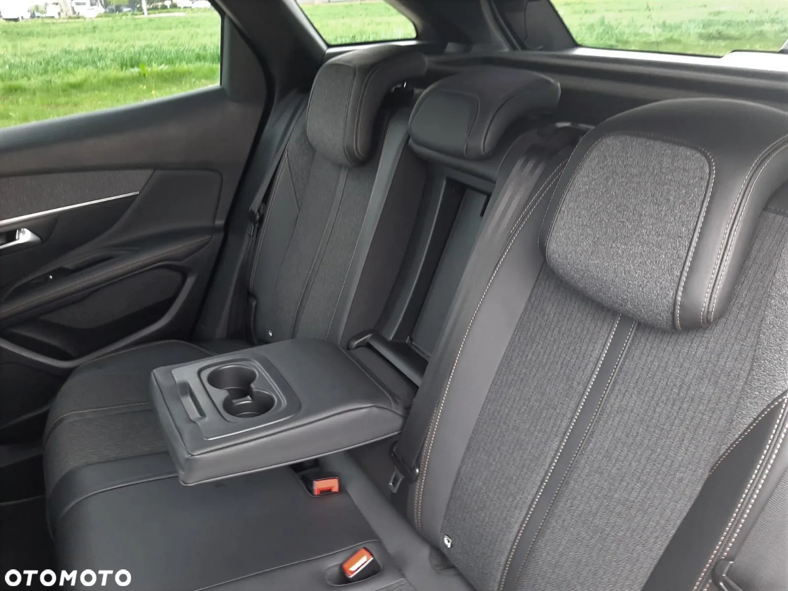 Peugeot 3008 BlueHDi 150 Stop & Start Business-Line - 17