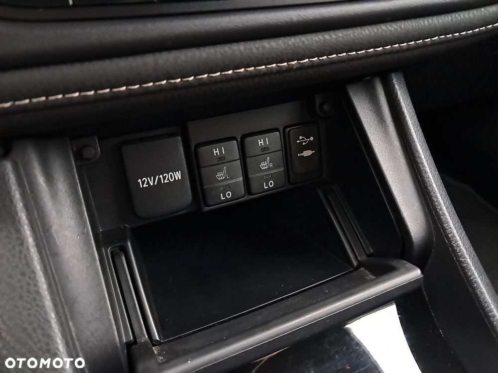 Toyota Corolla 1.6 Premium EU6 - 26