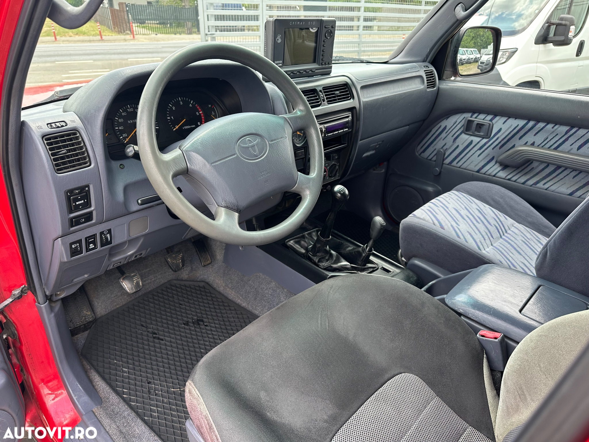 Toyota Land Cruiser - 13