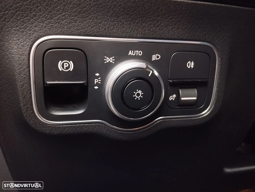 Mercedes-Benz B 180 d Progressive Aut. - 19