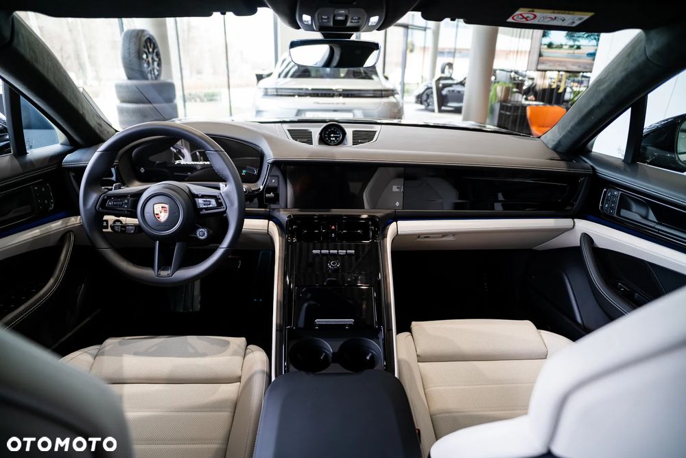 Porsche Panamera 4S E-Hybrid - 14
