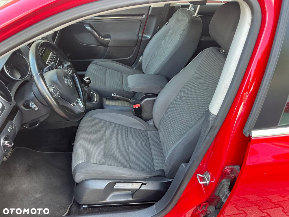 Volkswagen Golf - 13