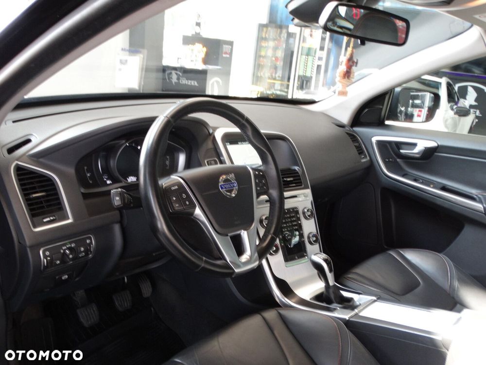 Volvo XC 60 - 10