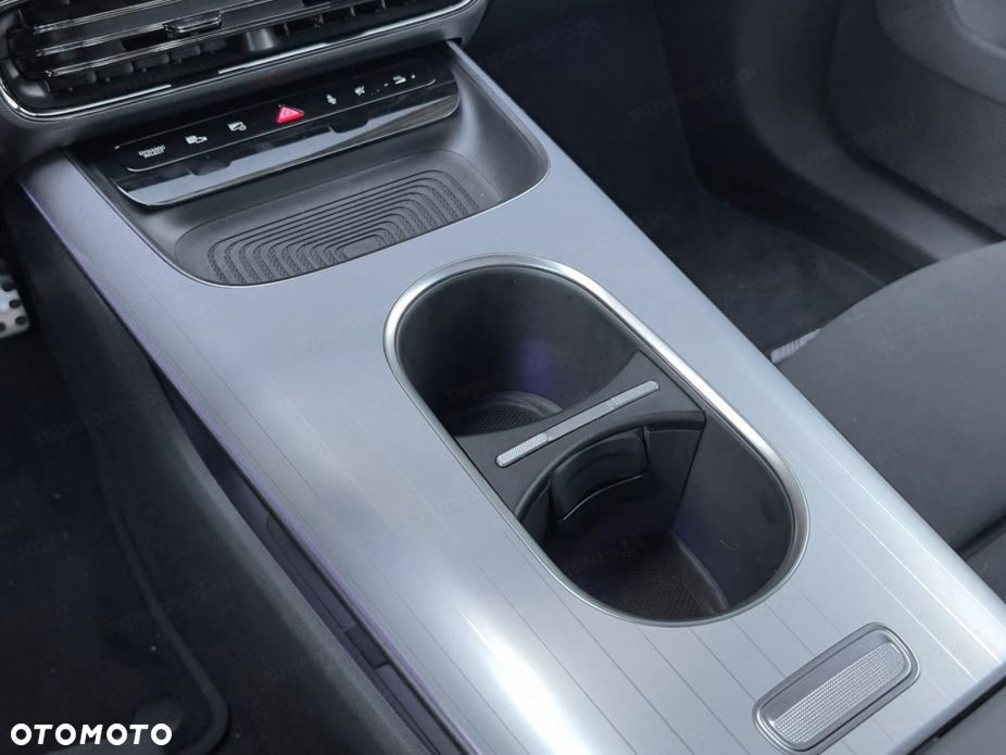 Mercedes-Benz CLA 200 mHEV 8G-DCT - 12