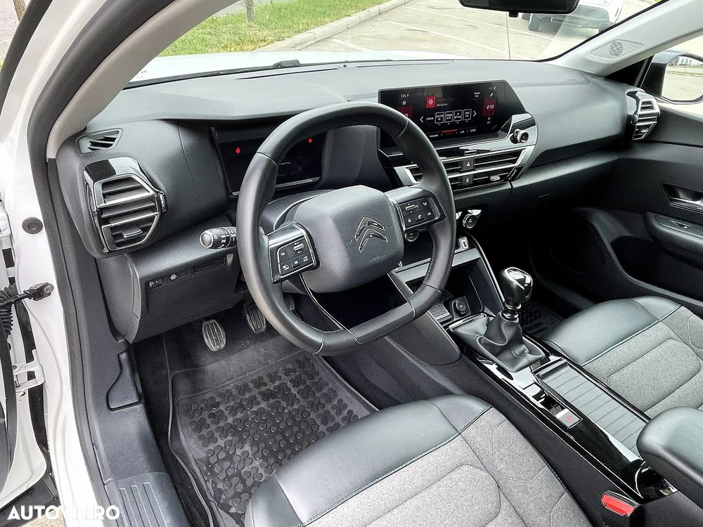 Citroën C4 PureTech 100 Stop&Start FEEL - 20