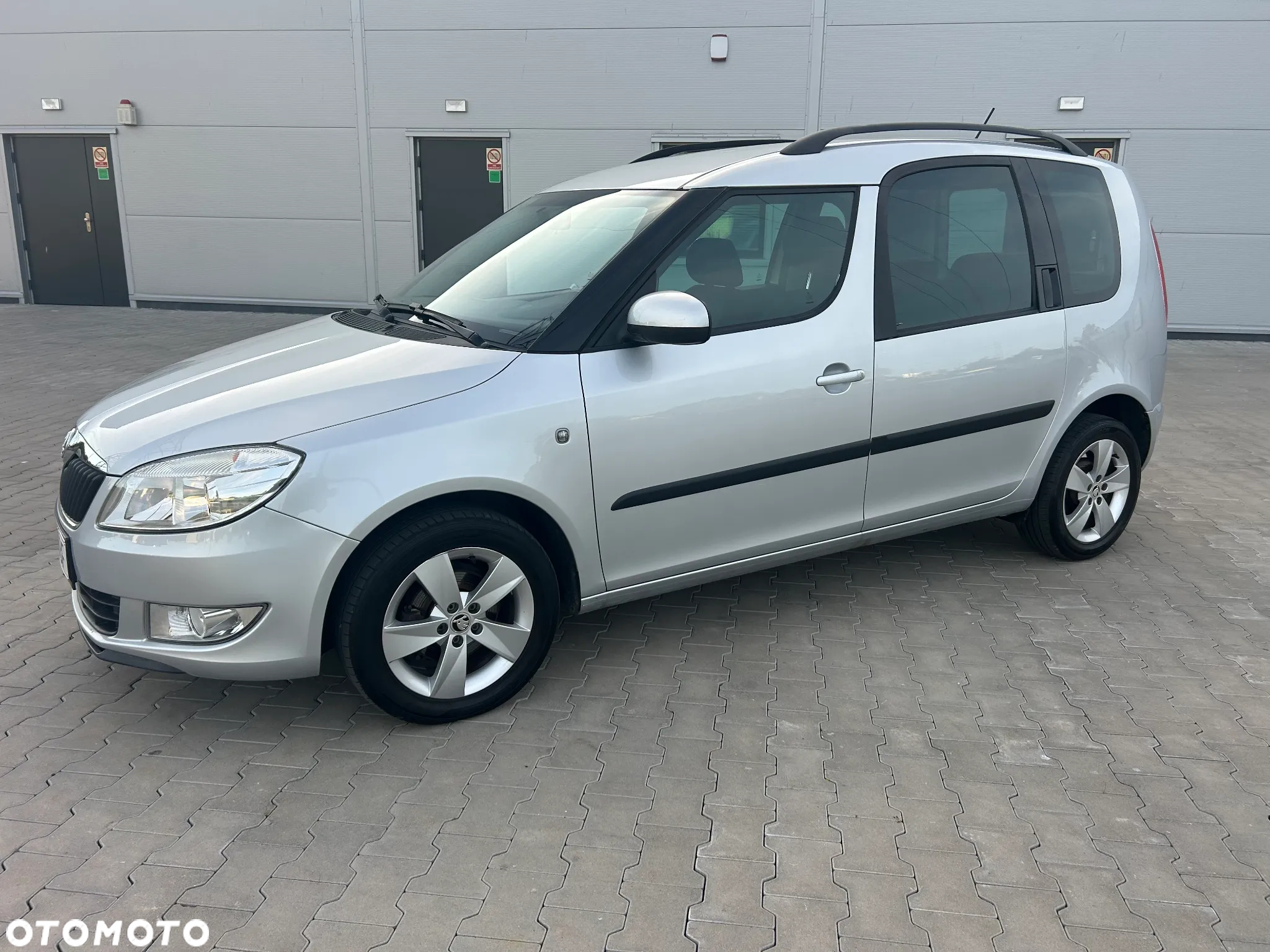 Skoda Roomster 1.2 TSI Style PLUS EDITION - 6