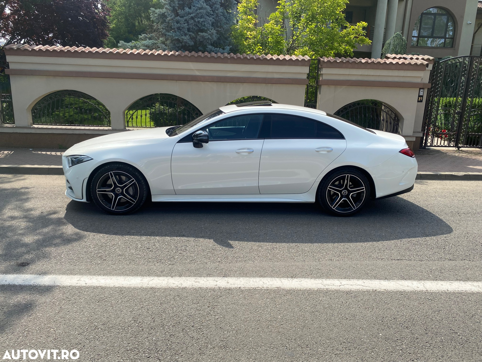 Mercedes-Benz CLS 400 d 4Matic 9G-TRONIC AMG Line - 2