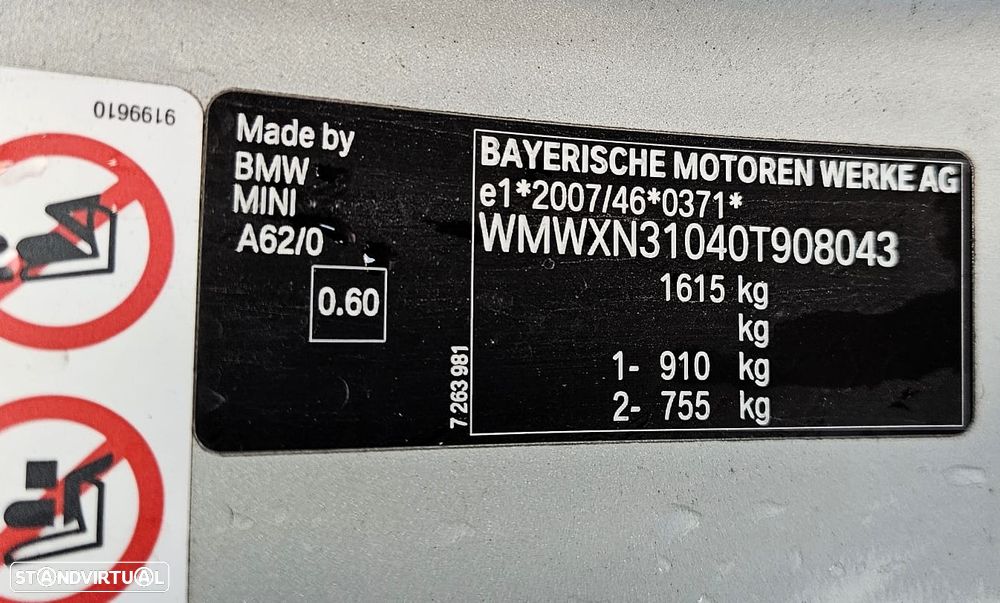 MINI 3 Portas Cooper D Metropolitan - 11