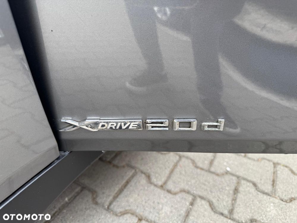 BMW X1 xDrive20d - 26
