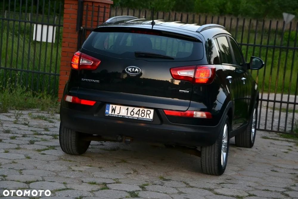 Kia Sportage 2.0 CRDI 2WD Spirit - 13