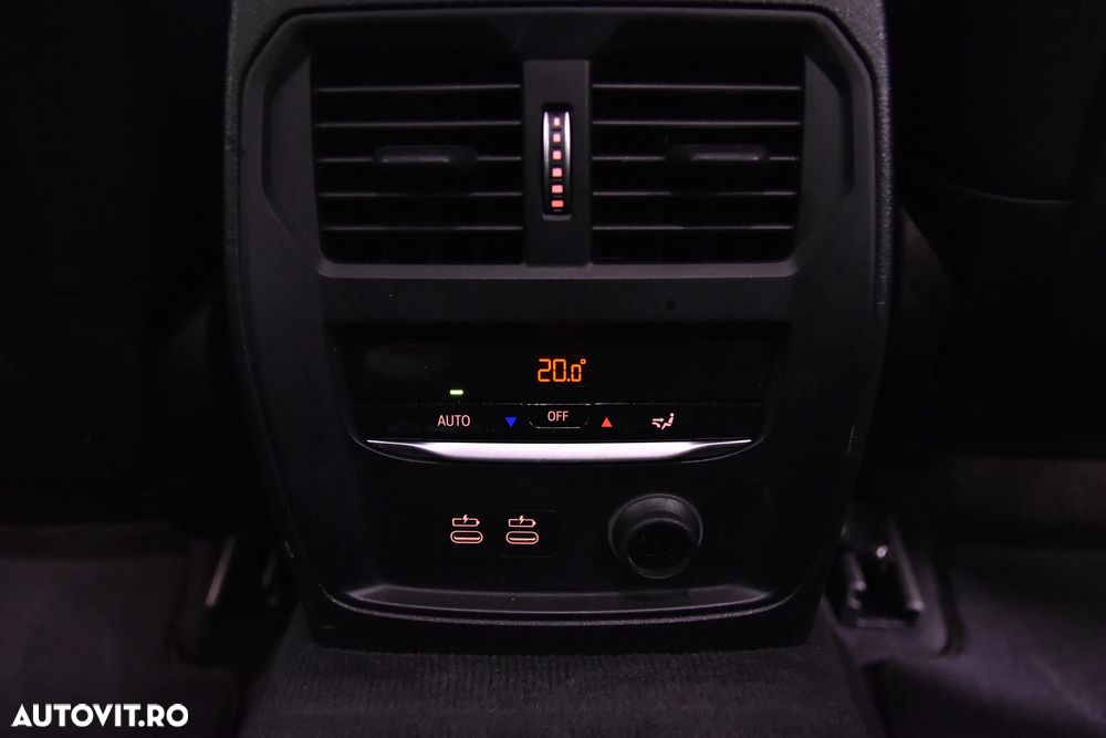 BMW Seria 3 320d Touring xDrive Aut. - 23