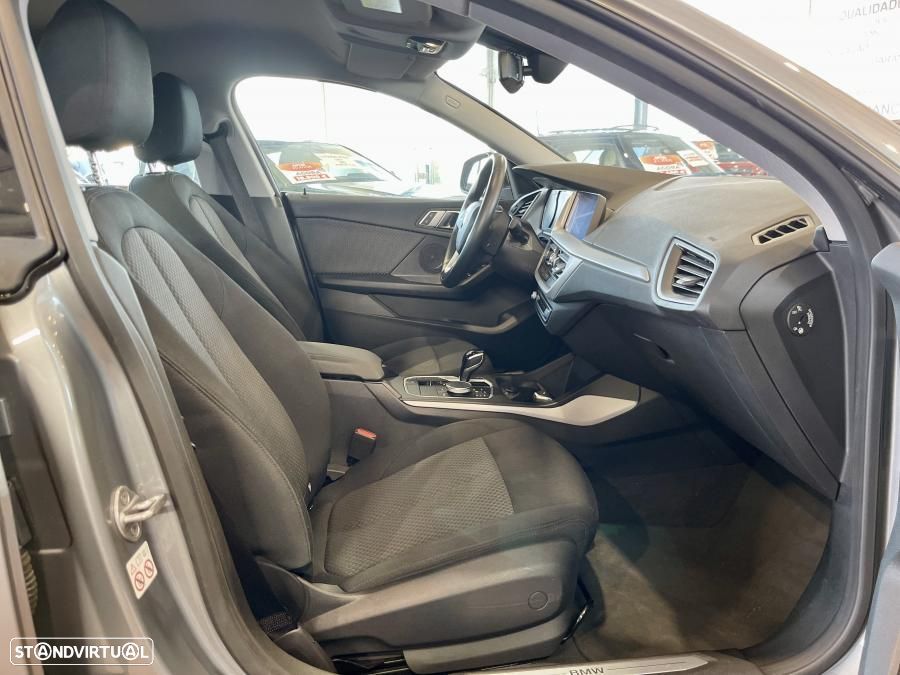 BMW 216 Gran Coupé d Advantage - 29