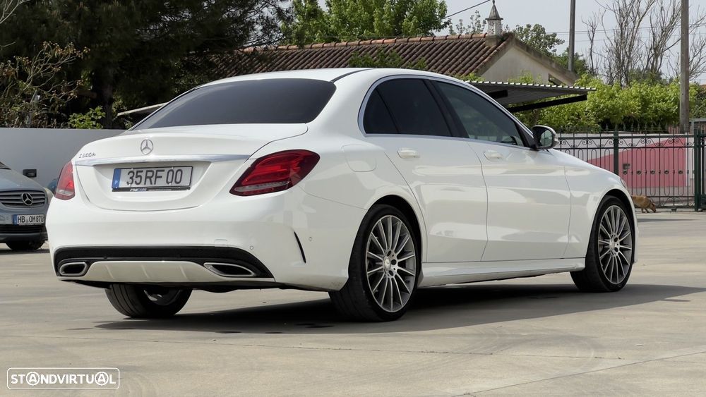 Mercedes-Benz C 300 h AMG Line - 4