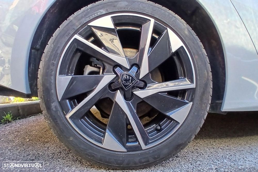 Peugeot 308 SW 1.6 Hybrid Allure e-EAT8 - 5