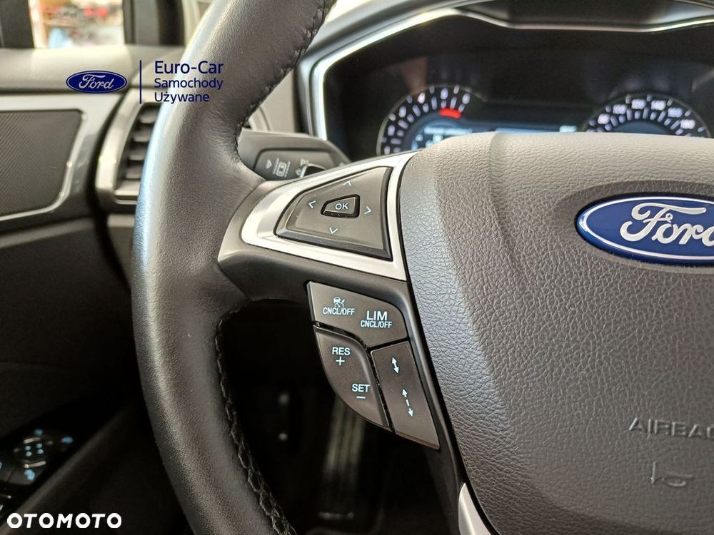 Ford Mondeo 2.0 EcoBlue Titanium - 21
