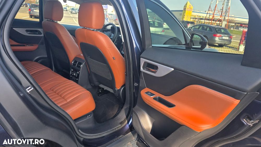 Jaguar F-Pace D300 AWD - 21