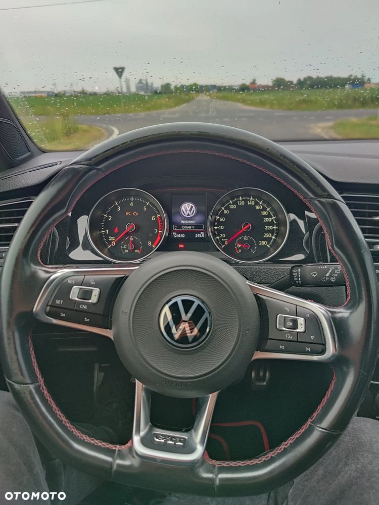 Volkswagen Golf GTI BlueMotion Technology - 11