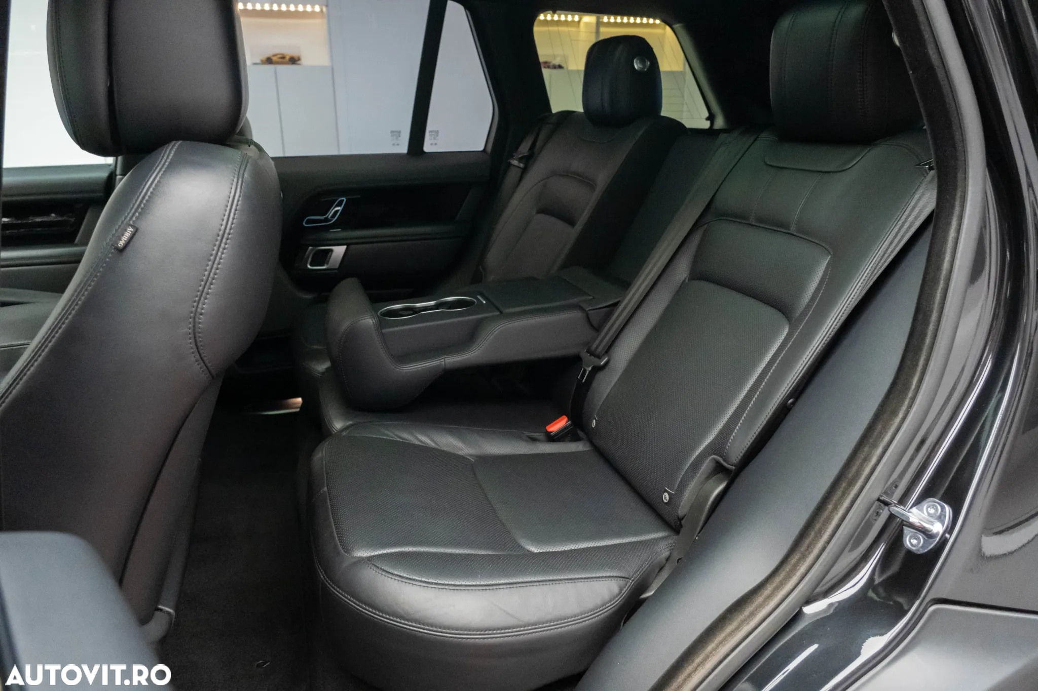 Land Rover Range Rover 4.4L SDV8 Vogue - 37