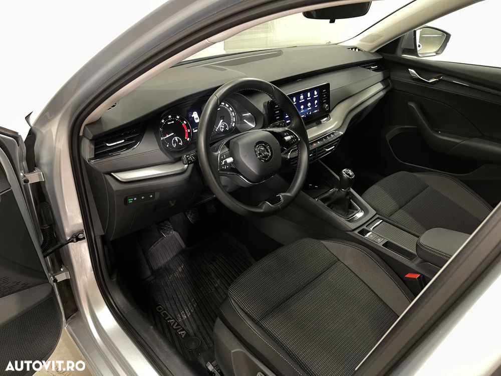 Skoda Octavia 1.5 TSI Ambition - 6