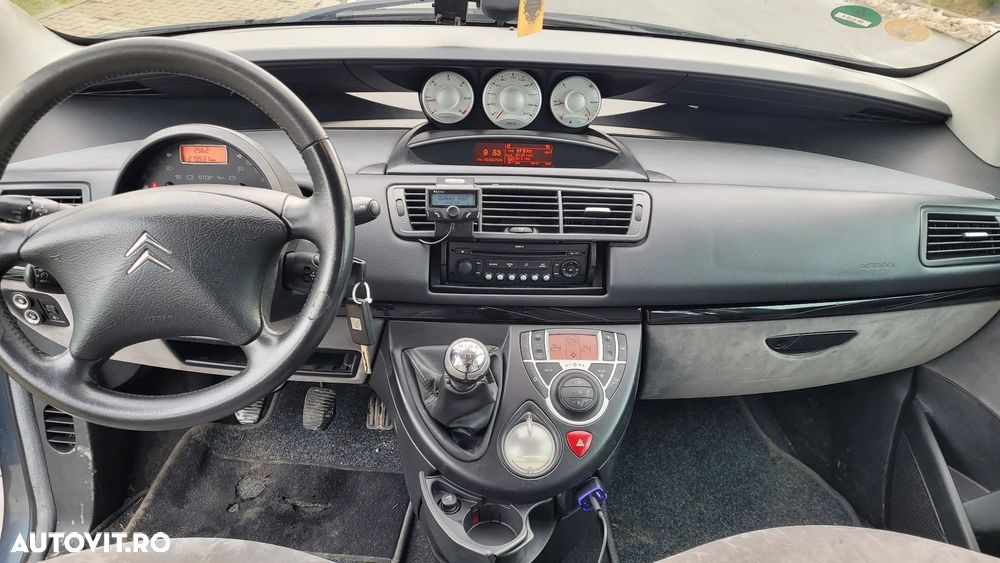 Citroën C8 2.0 HDi Exclusive - 5