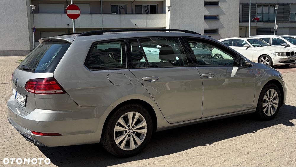 Volkswagen Golf 1.6 TDI BMT Highline - 18