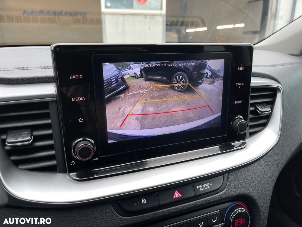 Kia XCeed 1.5 T-GDI 7DCT City+ - 14