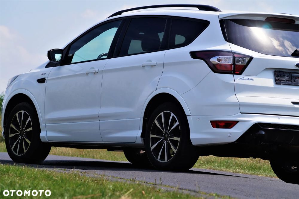 Ford Kuga - 16