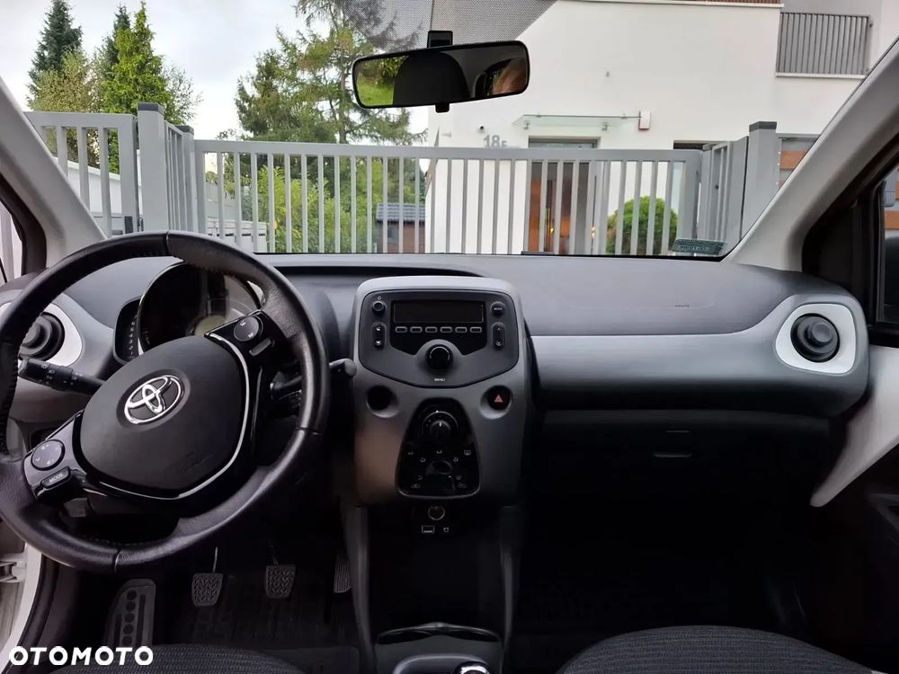 Toyota Aygo 1.0 VVT-i Color Edition - 23