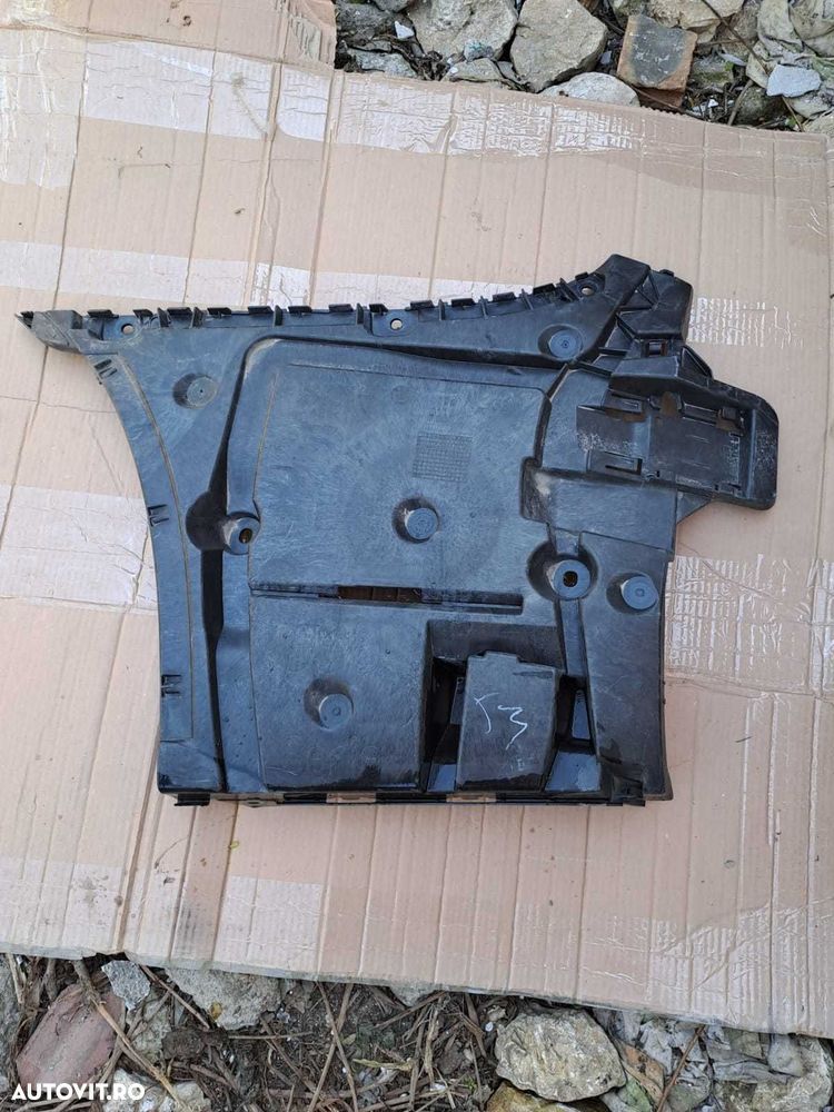 Suport stanga bara spate Bmw seria 5 G30 cod 51127387299 - 2